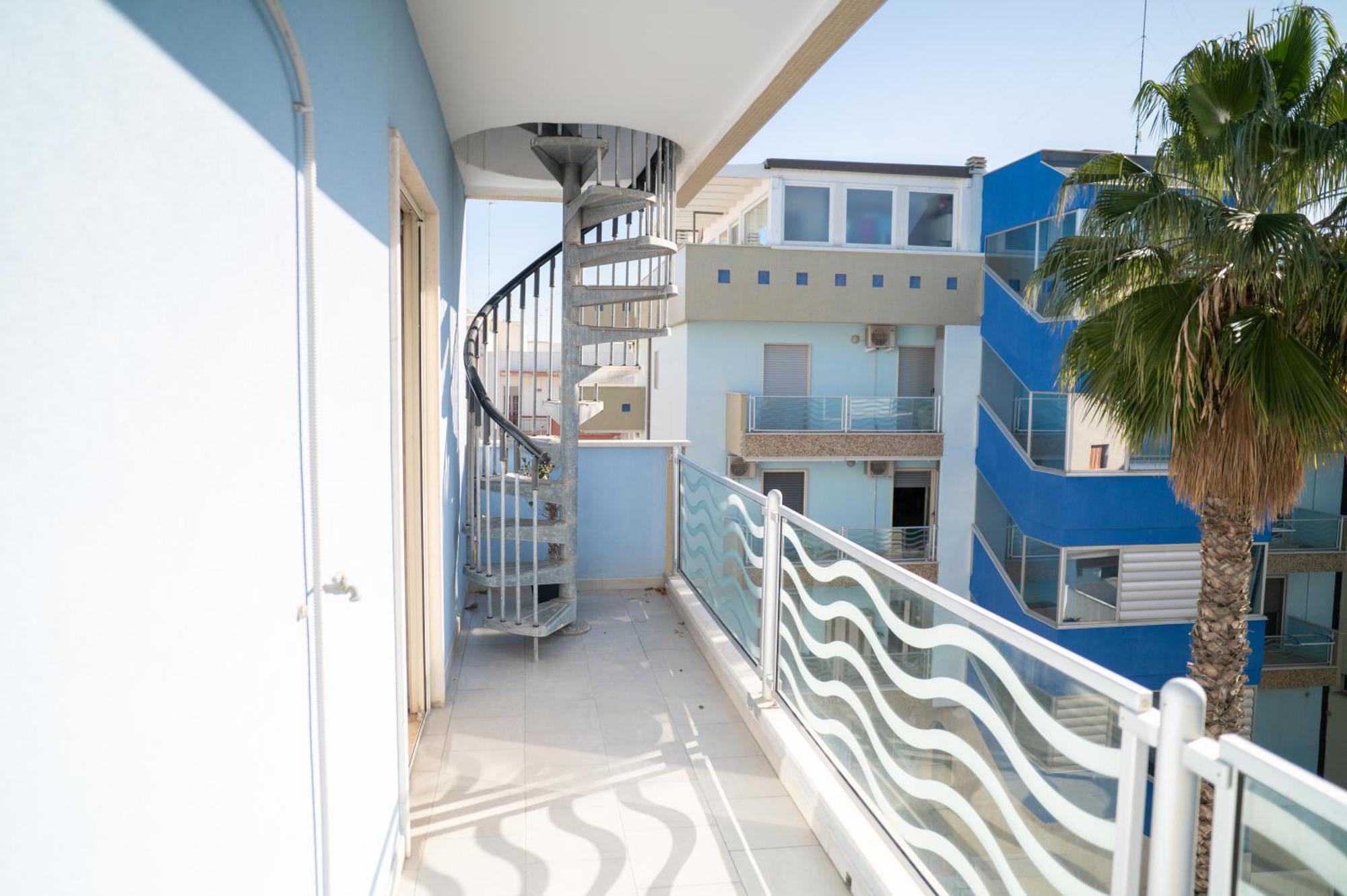 Apartmán Milu'Seaview Ampia Casa Vista Mare Giovinazzo Exteriér fotografie